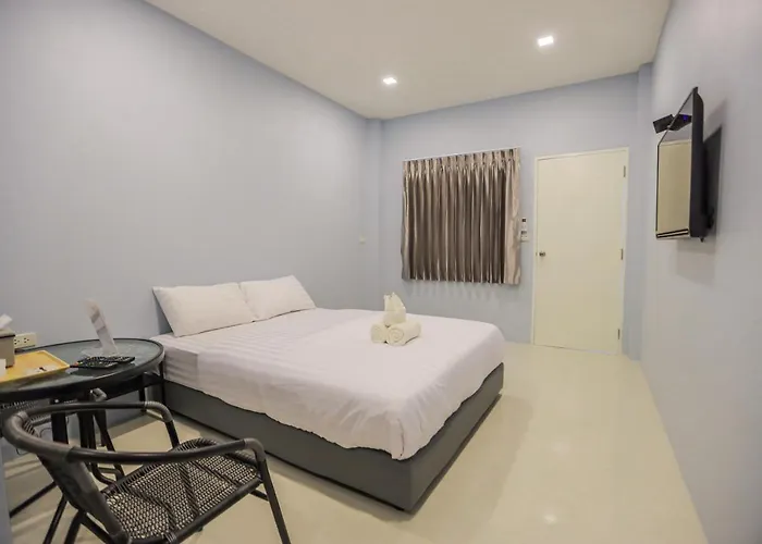 The Click Hotel Ratchaburi